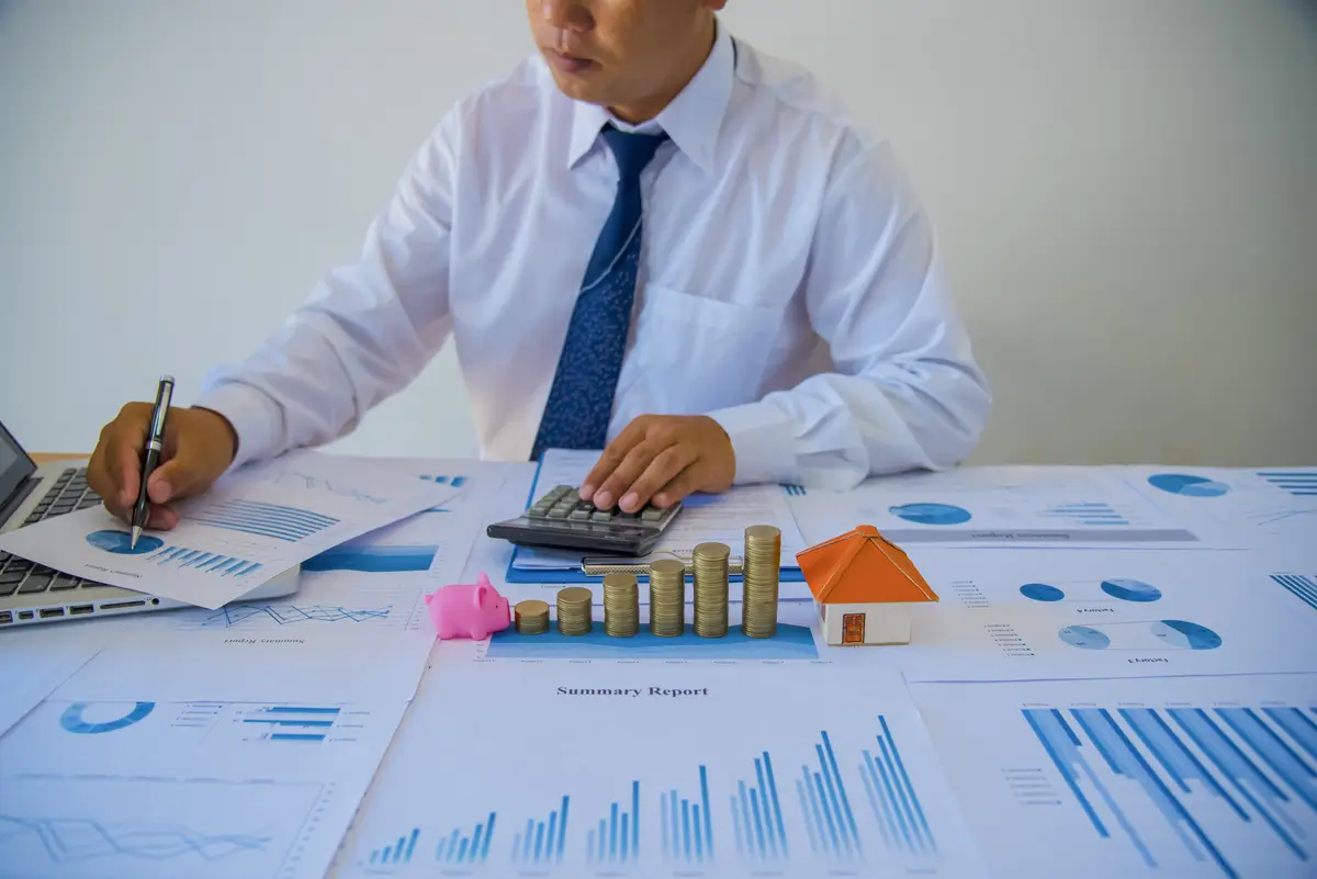 Using Financial Patterns to Guide Your Dothan Rental Property